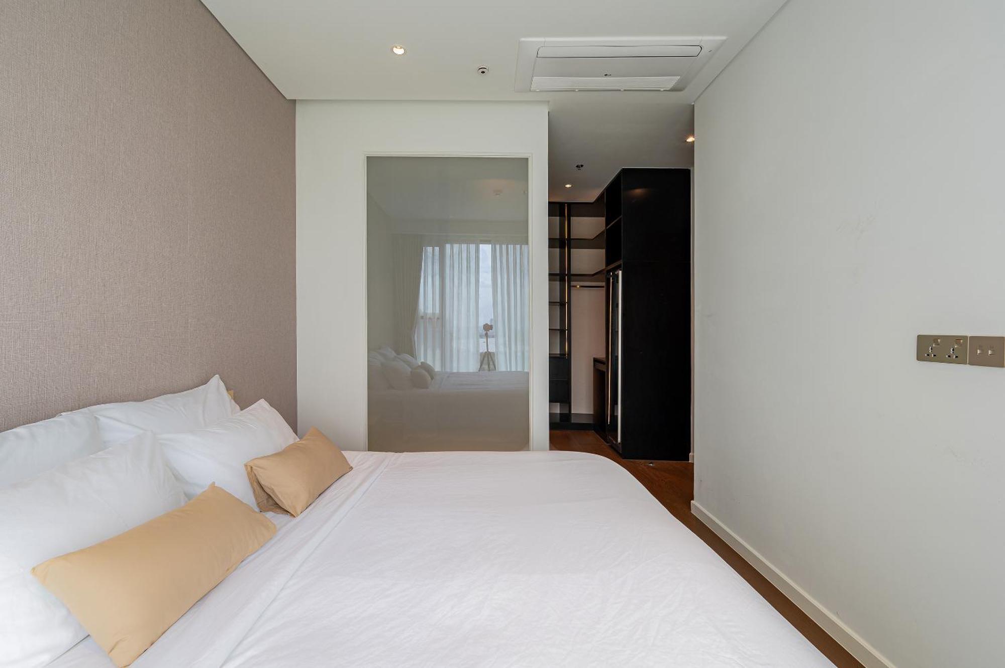 The Metropole Opera Residence By Kaystay Cidade de Ho Chi Minh Quarto foto